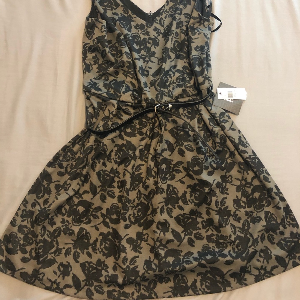 NEW BLACK FLORAL DRESS
